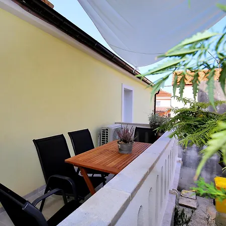 Julijana Apartment Zadar Exterior photo