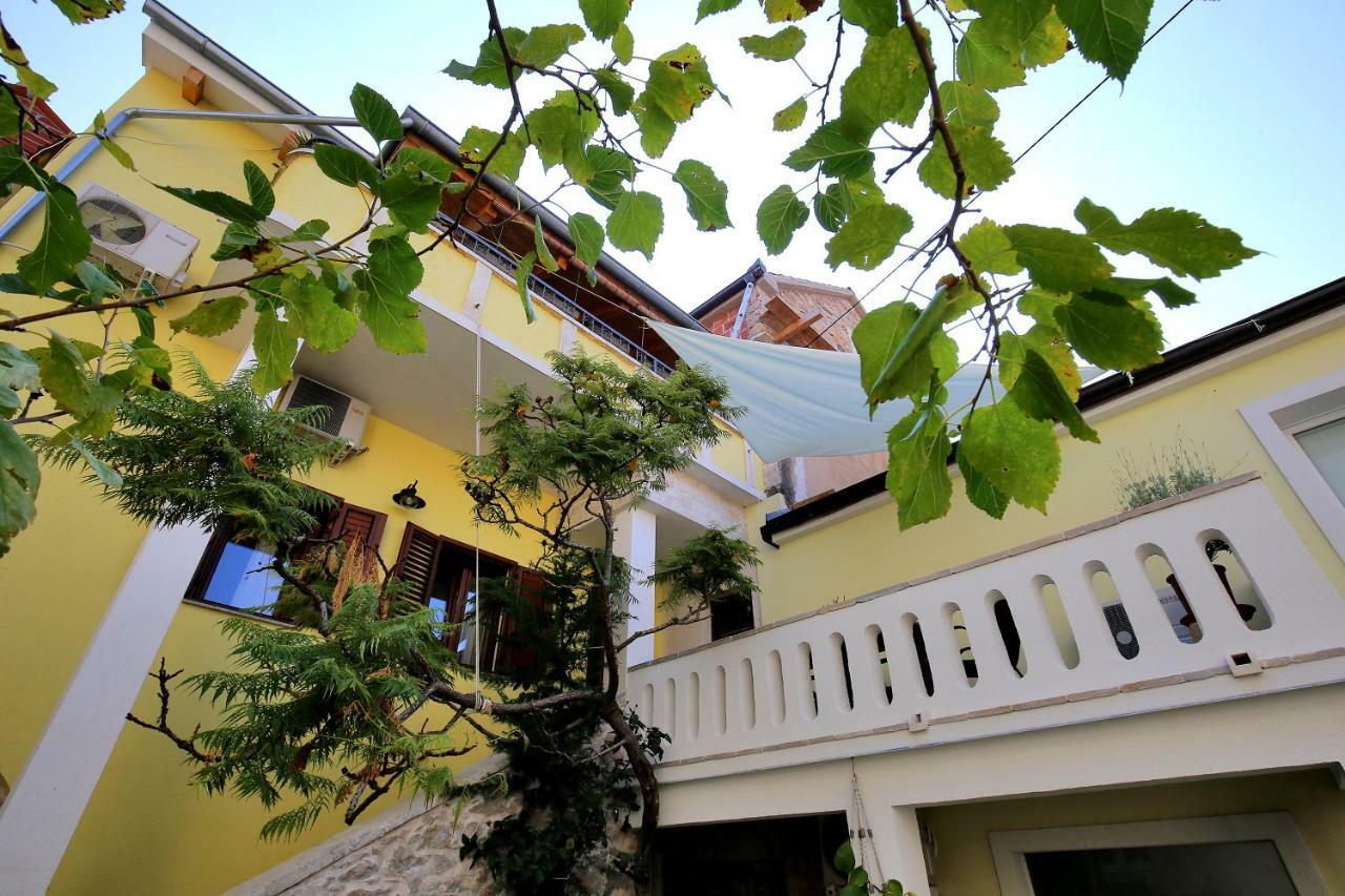 Apartment Julijana *